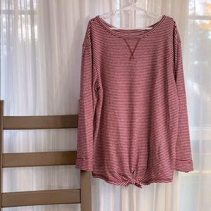🍭2/$10 Old Navy Tie Front Long Sleeved Tee